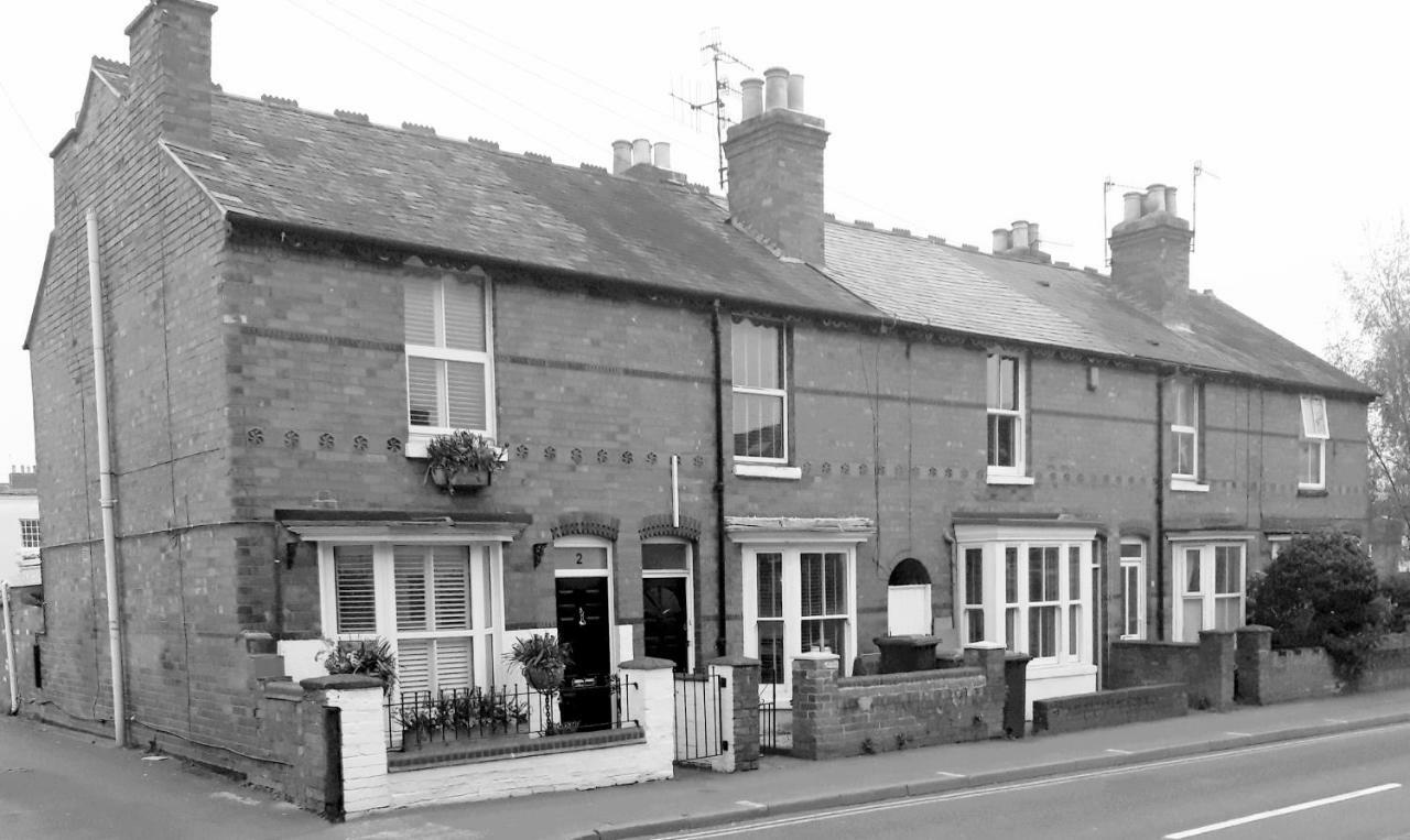 Simpsons Cottage - Grove Road Cottages 埃文河畔斯特拉特福 外观 照片